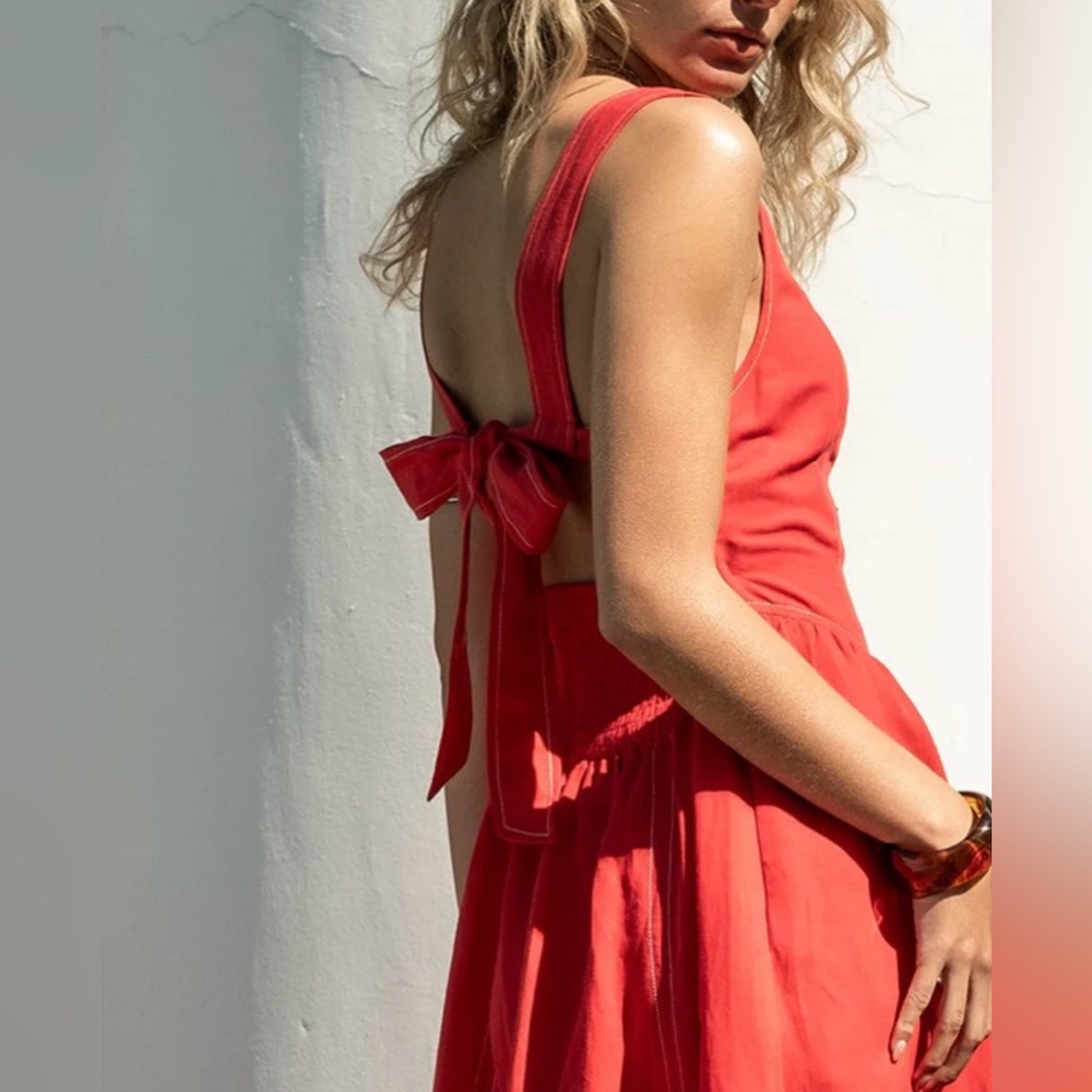 ILLA ILLA Vibrant Red Midi Dress - Picture 9 of 9